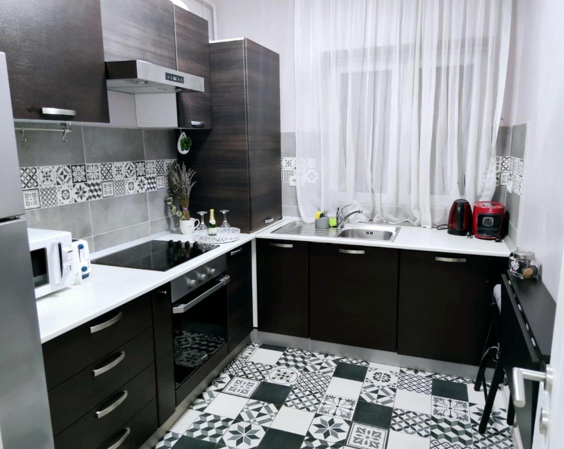 Chic Studio Old City Center - Ivo19 Bukareszt Zewnętrze zdjęcie