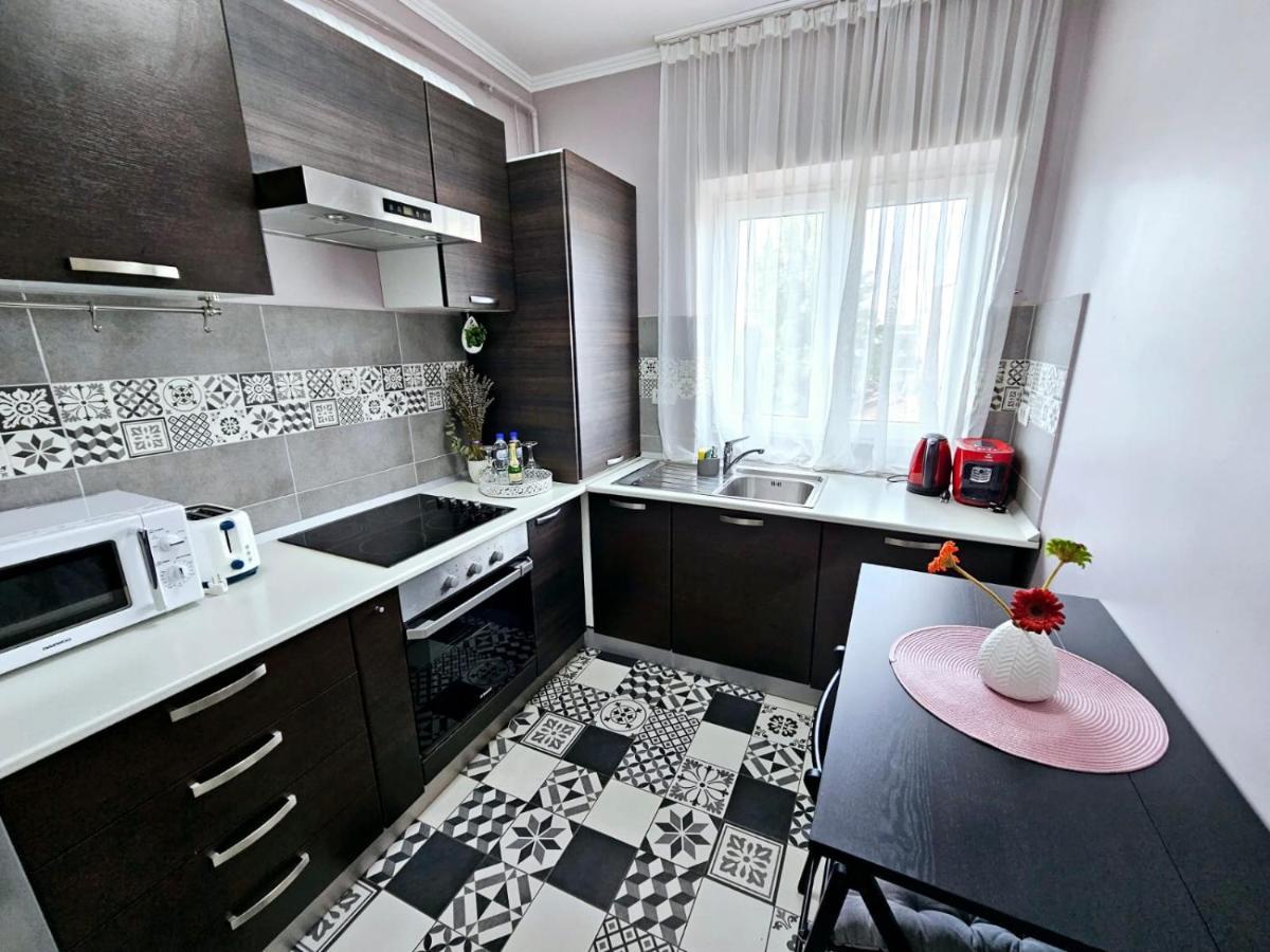 Chic Studio Old City Center - Ivo19 Bukareszt Zewnętrze zdjęcie